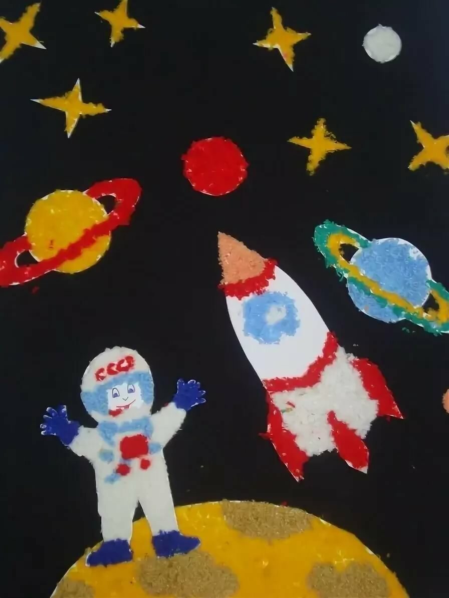 Занятие в детском саду день космонавтики. Рисование в подготовительной группе на тему космос. Рисование космос в подготовительной группе. Рисование в старшей группе космас. Аппликация космос.