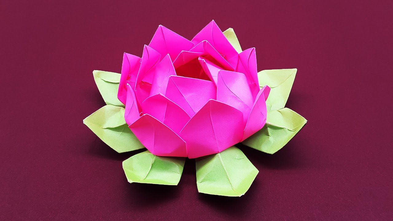 Оригами красивый цветок. Цветы оригами Лотус. Оригами цветок лотоса. Оригами цветочек. Объемные цветы оригами.